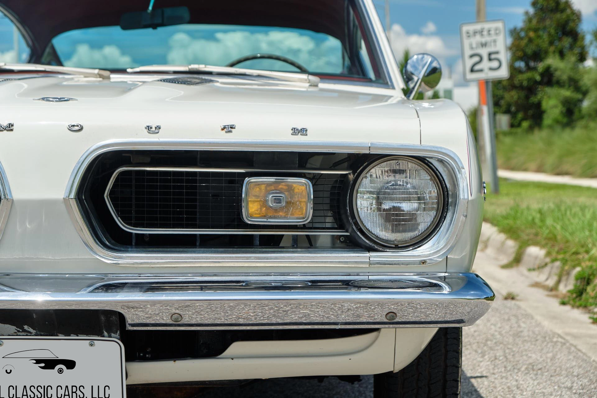 Plymouth Barracuda