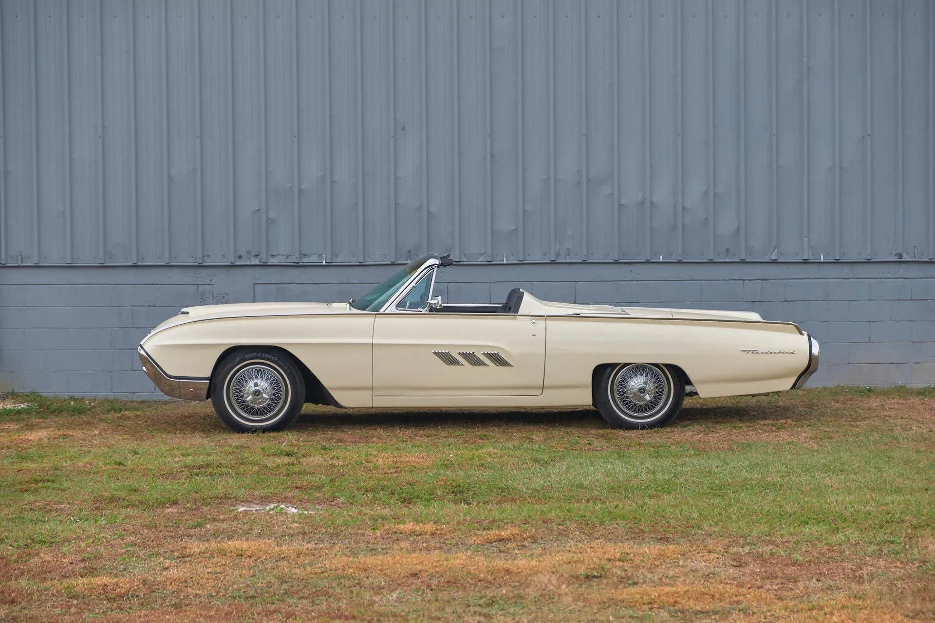 Ford Thunderbird