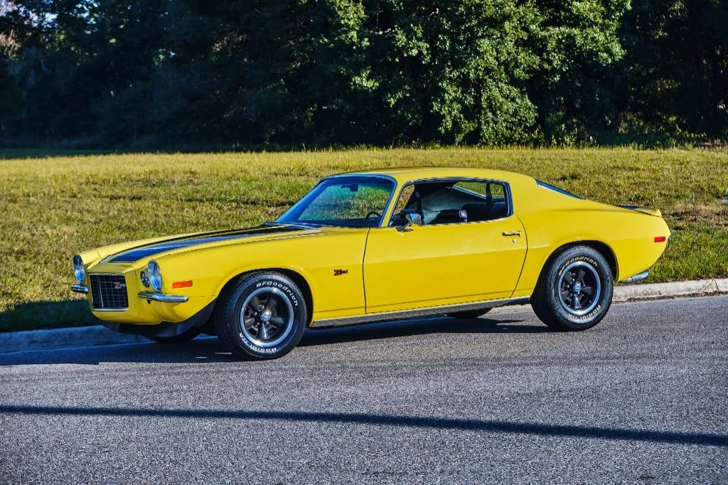 Chevrolet Camaro RS