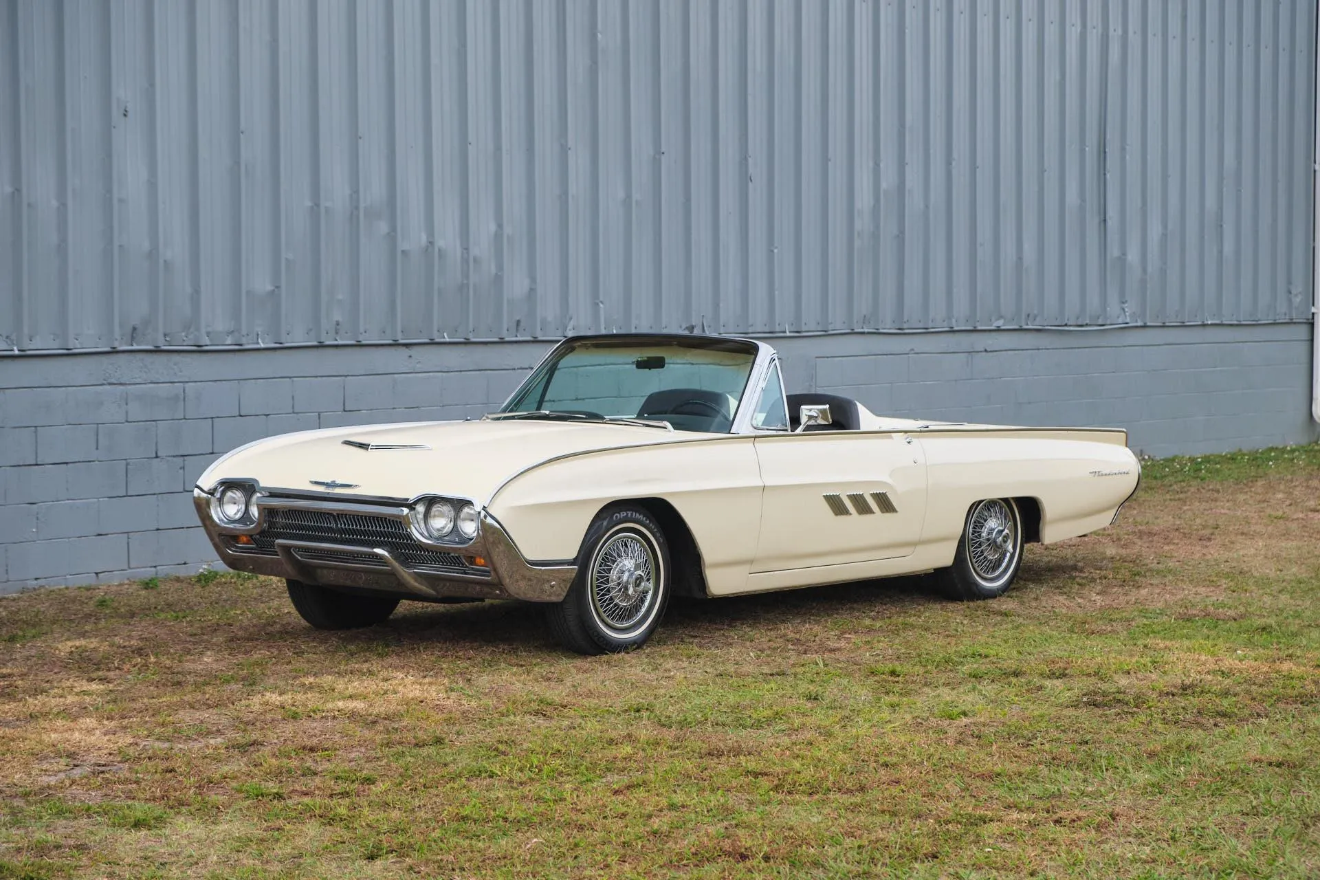 Ford Thunderbird