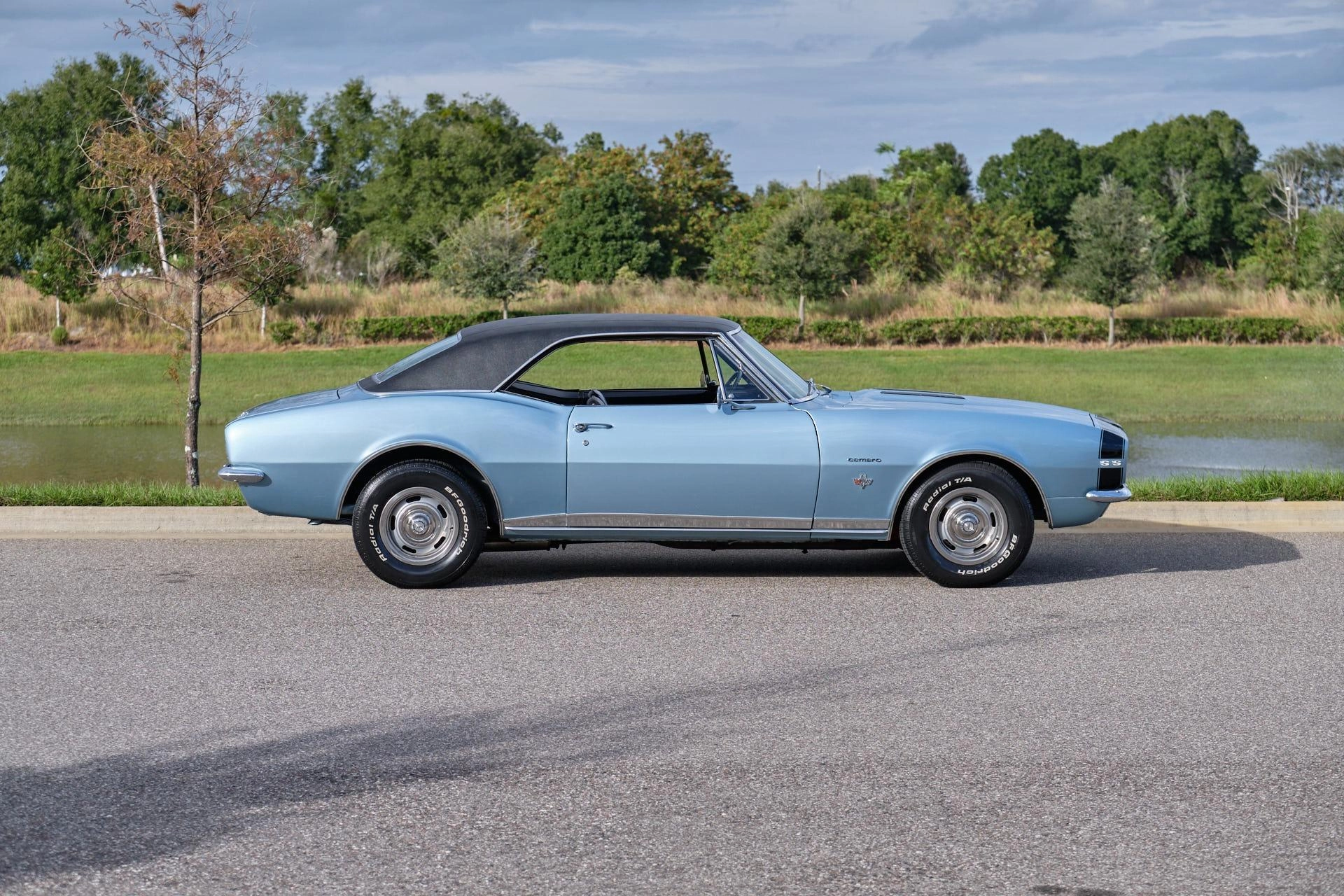 Chevrolet Camaro RS SS