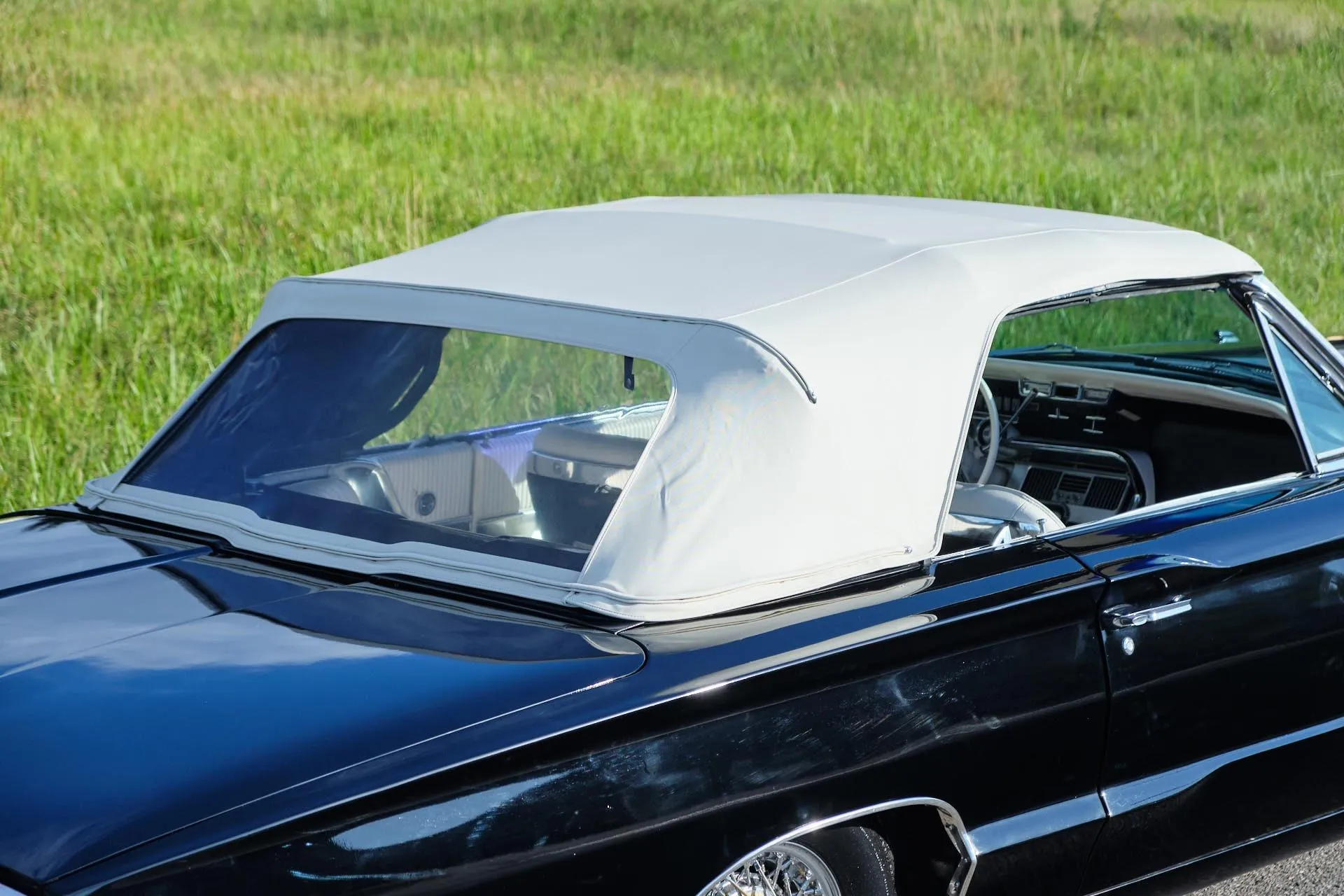 Ford Thunderbird Convertible