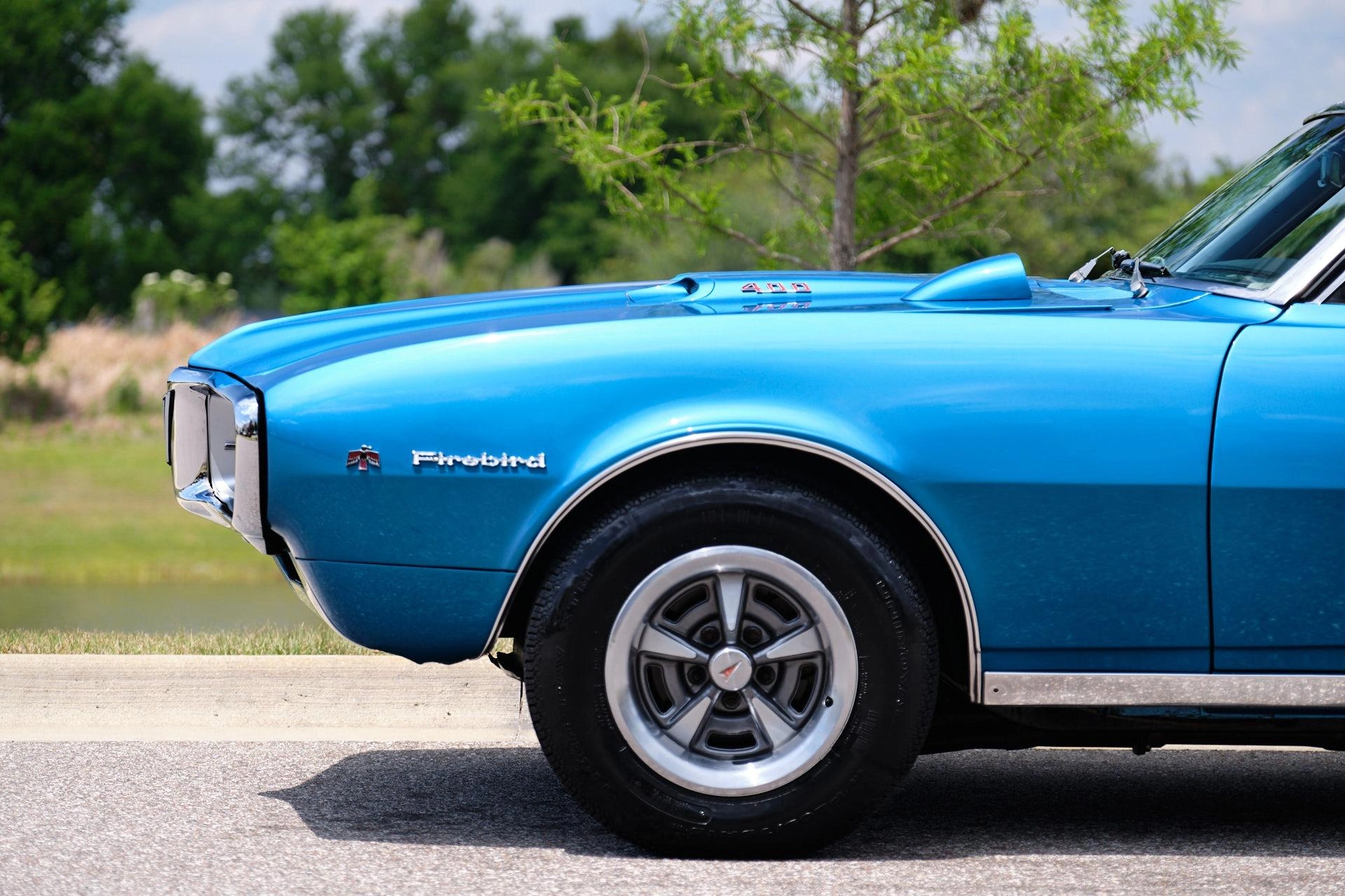 Pontiac Firebird 400