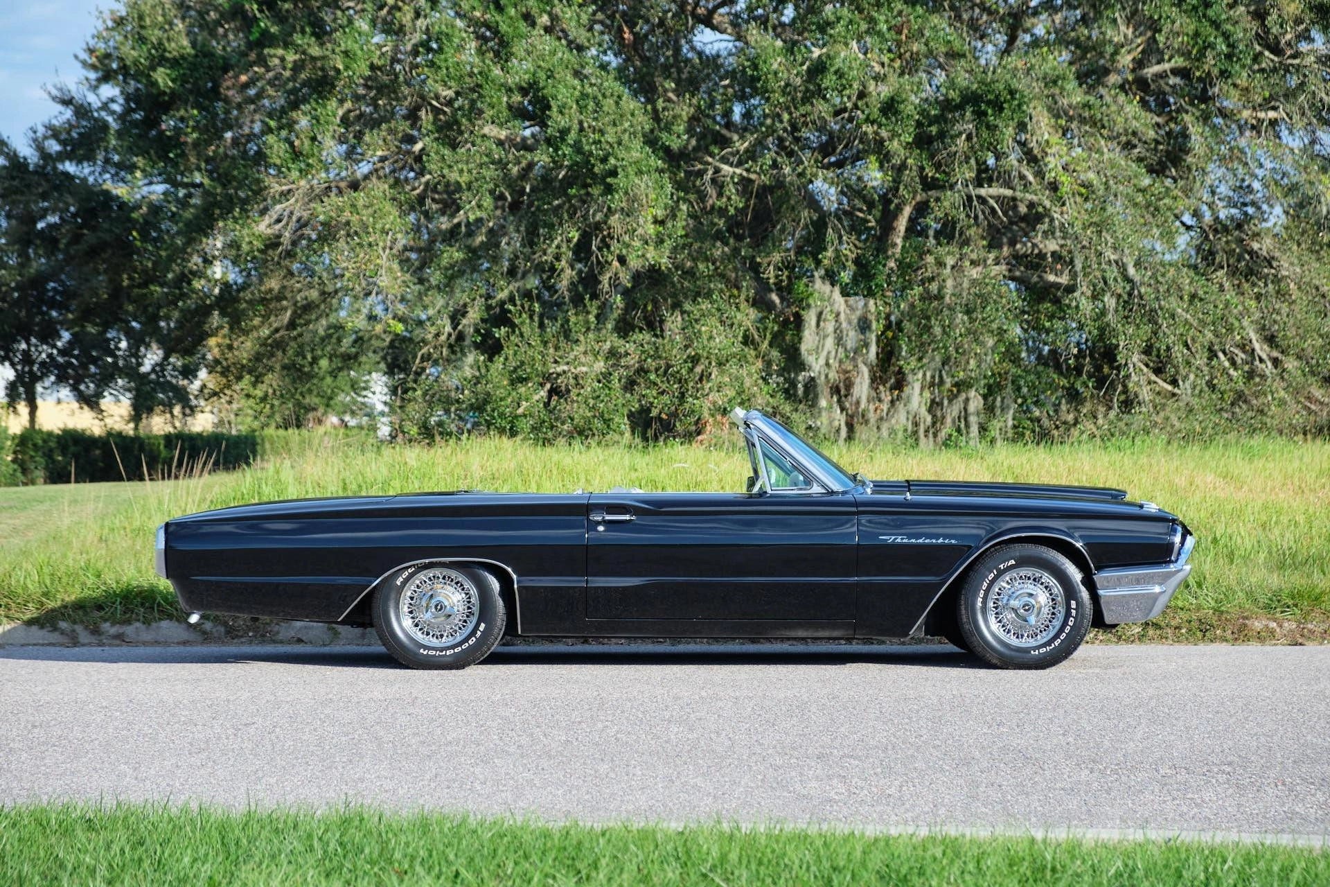 Ford Thunderbird Convertible