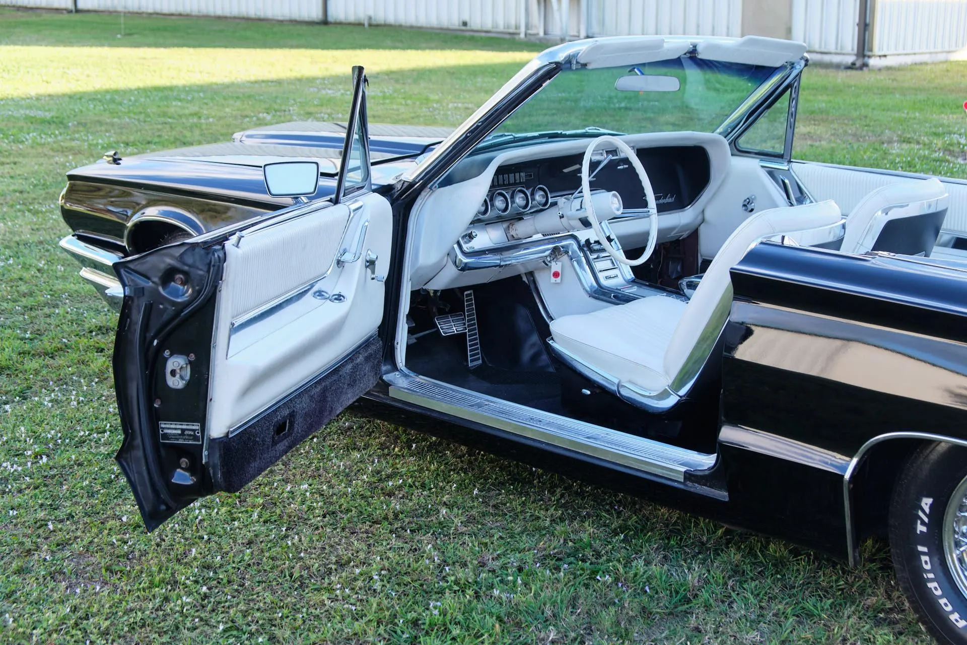 Ford Thunderbird Convertible