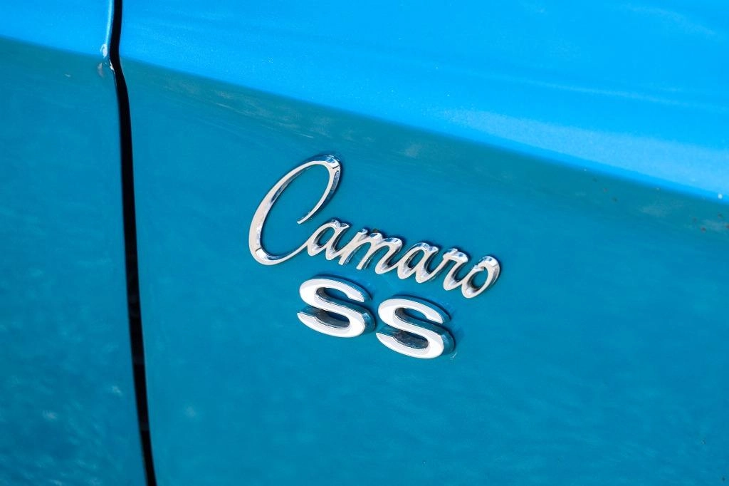 Chevrolet  Camaro SS 