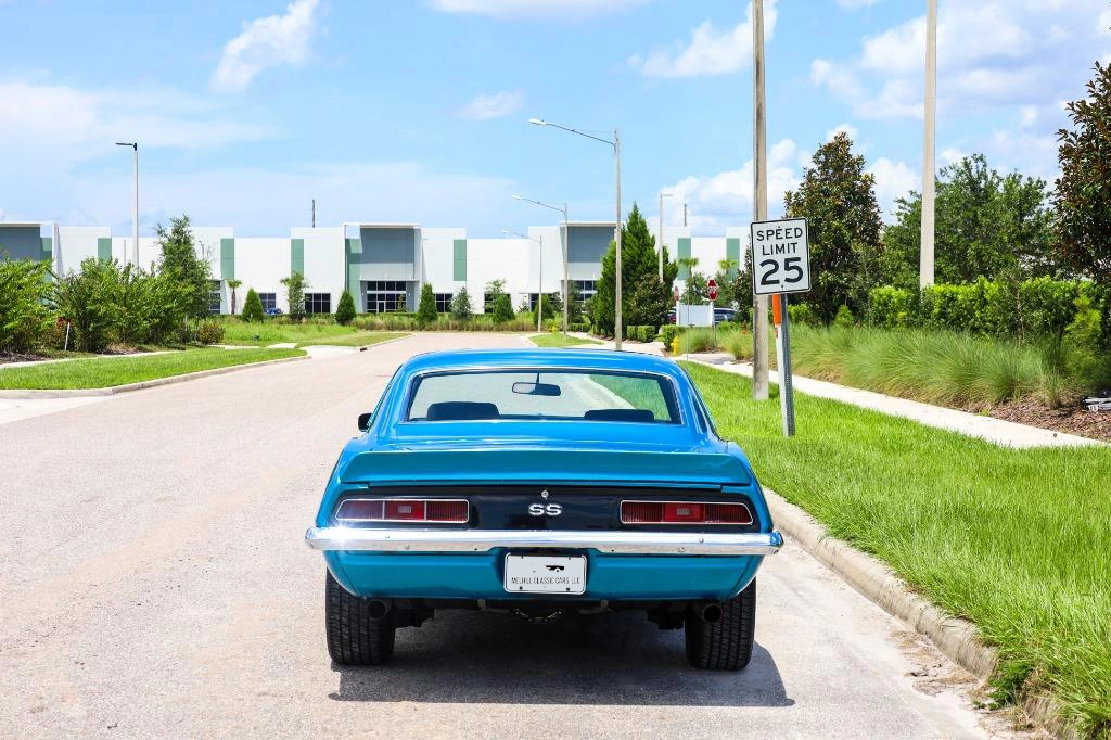 Chevrolet  Camaro SS 